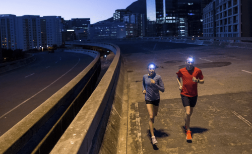 ledlenser-trakks-specialiste-running-trail-lampe-frontale-visibilité