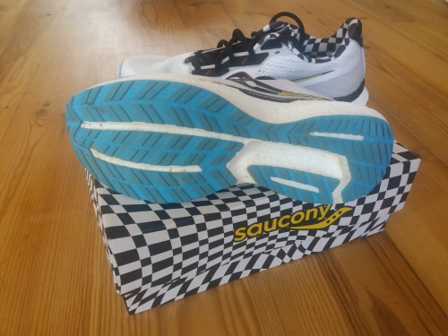 saucony-triumph